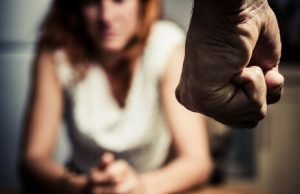 Каждая третья женщина в мире подверглась насилию – ВОЗ