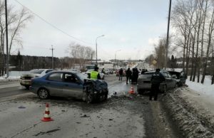 Один человек погиб и пятеро пострадали в ДТП под Нижним Тагилом (ФОТО)