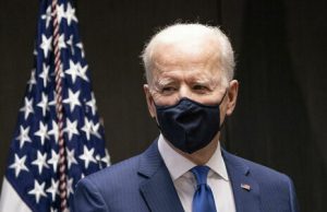 Сенат одобрил законопроект Байдена о $1,9 трлн на поддержку экономики из-за пандемии