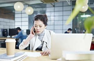 В Японии наказали сотрудников, уходивших с работы на две минуты раньше, чтобы успеть на автобус