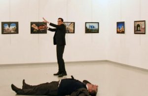 В Турции вынесли приговор по делу об убийстве российского посла Карлова