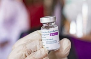 Вакцину от COVID-19 AstraZeneca переименовали в Vaxzevria