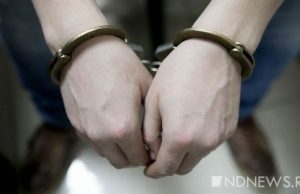 Суд Березников арестовал лицеиста, ранившего ножом учительницу