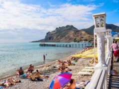 Почему я не могу летом съездить на море?