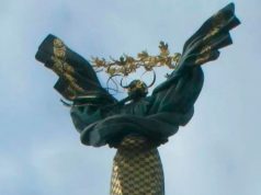 Киевский политолог признал нежизнеспособность антисоветской и антирусской Украины