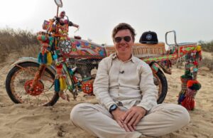 Дмитрий Комаров рассказал, как на него напали кочевники в пустыне Пакистана