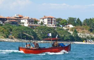 Болгария 30 октября закрывает въезд украинским туристам