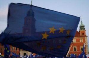 ЕС передумал исключать Украину из «зеленого» списка — журналист