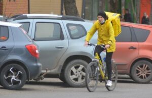 Проверяют ли курьеров на судимость?