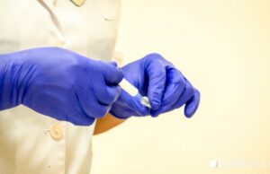 В Швейцарии будут платить тем, кто агитирует за вакцинацию