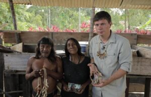 «Мир наизнанку. Эквадор»: Комаров встретится с единственной выжившей после встречи с неконтактным племенем