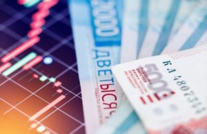 Сначала вверх, потом вниз. Что в 2022 году будет со ставками по вкладам