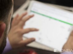 Роспотребнадзор разрешил иностранцам оформлять COVID-сертификаты в РФ