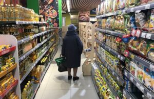 «Мы это уже пережили в 1990-х годах»: депутат Госдумы раскритиковал правительственную «борьбу» с ростом цен на продукты питания