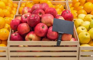 Товар продается без ценника. Это законно?