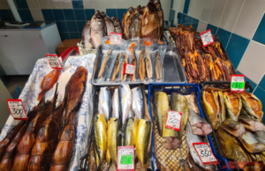 «Что ж вам, сволочи, запретить». Исчезнут ли продукты из-за санкций Запада?