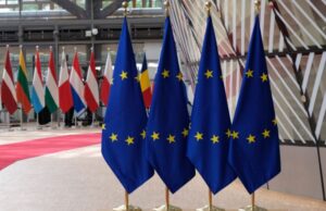 Шестой лишний. Почему ЕС не может согласовать новые санкции против России?