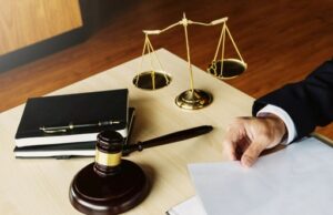 Услуги нотариуса: какие вопросы помогает решить?