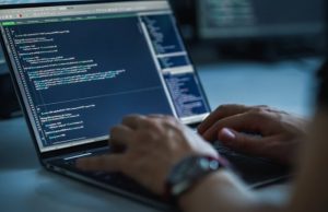 OpenAI разрабатывает нейросеть для замены программистов начального уровня