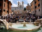 Туристам рассказали, как защититься от карманников в переполненных городах