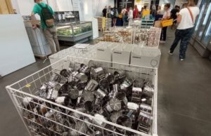 Есть идея. Бывшие подрядчики IKEA открывают собственную сеть магазинов