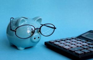 Мелкий шрифт. Эксперт назвал уловки банков для привлечения вкладчиков