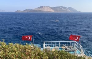 Дешевое море. Цены на новогодний отдых в Турции упали более чем на 30%