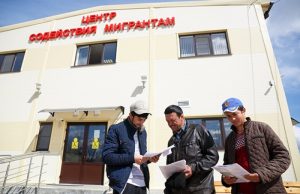 В безручном режиме. Может ли Россия обойтись без трудовых мигрантов?