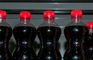 Малиновый звон. Эксперты раскрыли, что стоит за выпуском новой Coca-Cola