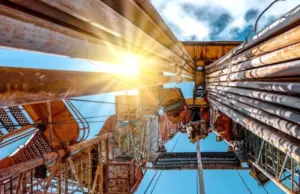 Без рисков для бюджета. После превышения квот Россия сократит добычу нефти