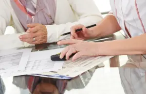 На пенсию — досрочно. Эксперт назвала, кто может зачесть в стаж годы учебы