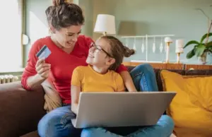 Полноправные клиенты. Спрос на детские карты в 2024 году вырос в три раза