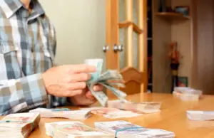 Богатый старик. Эксперт Волкова назвала 9 шагов к безбедной старости