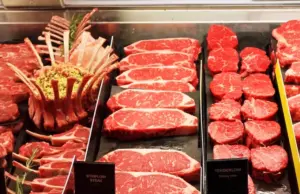 «Шашлычное эмбарго». В России намерены временно запретить экспорт мяса