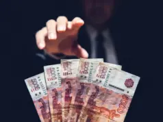 «И банк не виноват». Мошенники научились воровать деньги со сберкнижек