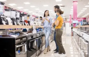 Не торопитесь. Когда выгоднее купить бытовую технику в 2025 году