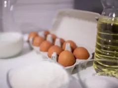 Затраты снижаются. В России дешевеют молоко, яйца и сливочное масло