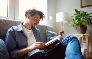 Боремся с кризисом чтения. Книги могут освободить от одного налога